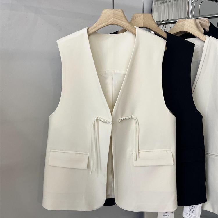Spring Elevate Your Wardrobe With This Vintage Vneck Vest For Women Short And Sophisticated