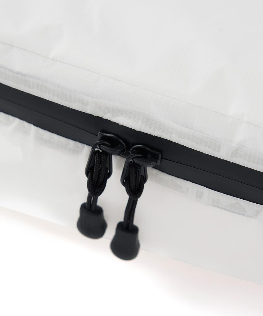 Elbiv Off-White Daily Pouch (S)