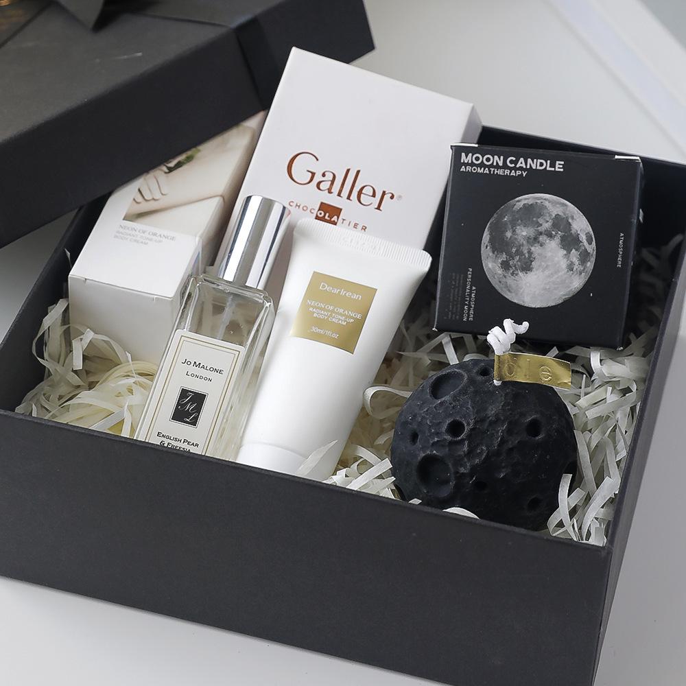 Moon Aromatherapy Black Scented Candle – Creative Mid-Autumn Festival Gift