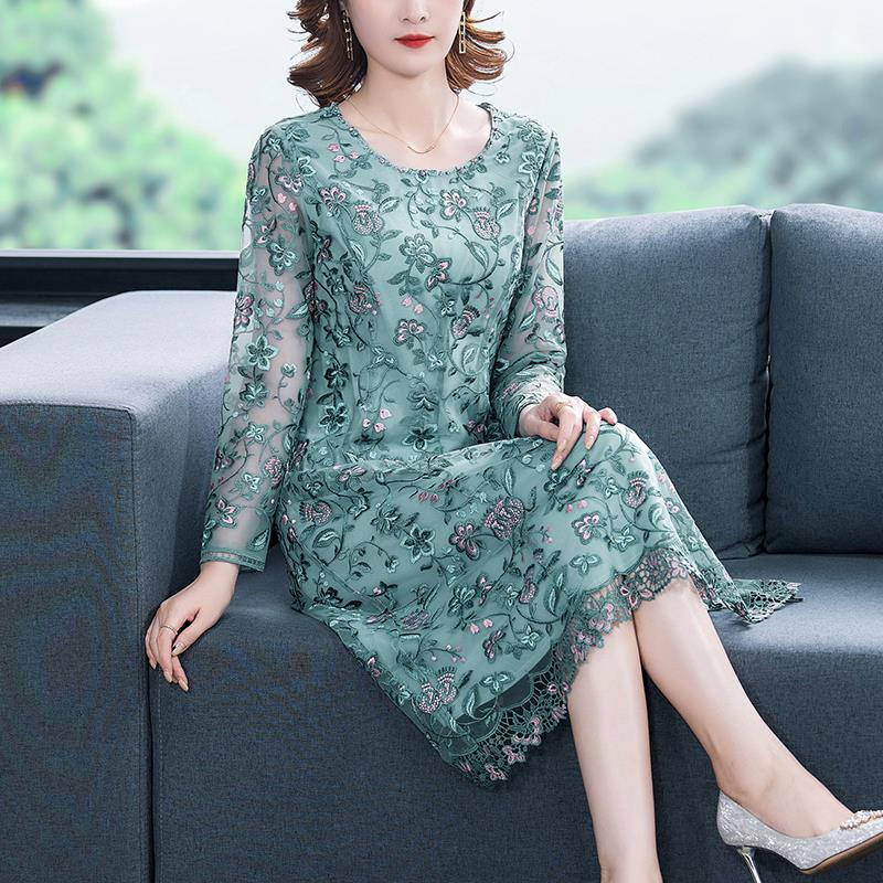 Autumn 2025: Elegant Embroidered Lace Dress with Round Neck