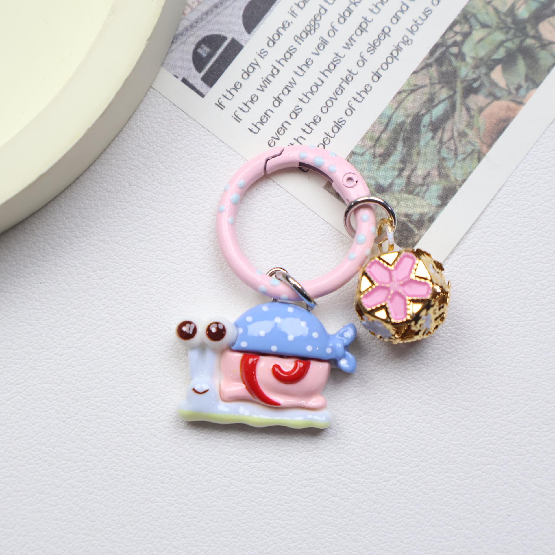 SpongeBob Cartoon Resin Keychain Pendant - Cute Backpack Ornament & Couple Gift