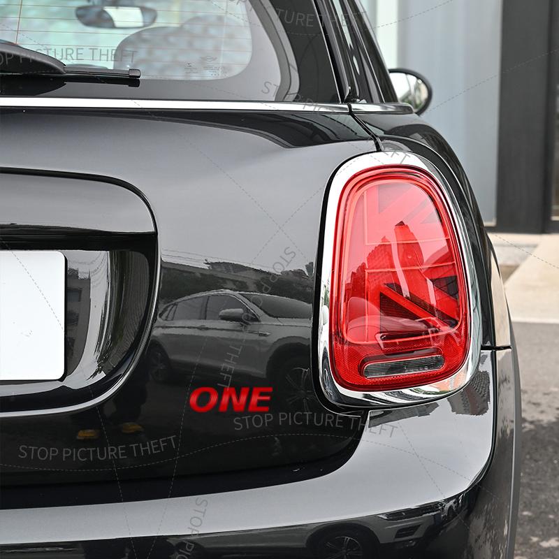 1 szt. Metalowy emblemat z logo 3D ONE Odznaka Naklejka na tylny zderzak bagażnika samochodu Dla Cooper S F61 R60 F60 R61 R50 R53 R56 R60 JCW