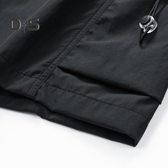 Pantaloni scurți pentru bărbați, cu talie elastică și șnur reglabil, sport, cu buzunare multiple, culoare solidă, croială lejeră, pantaloni scurți casual