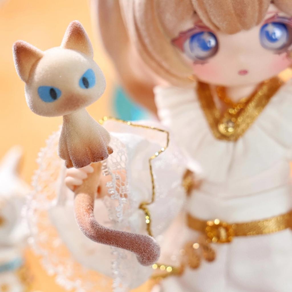 Blind Box BJD Doll 18 Scale BJD Articulated Figure Anime Figure Girly Gift Ages 15+ Made of PVC & ABS Costume Collector's Beast Island Hanging Card