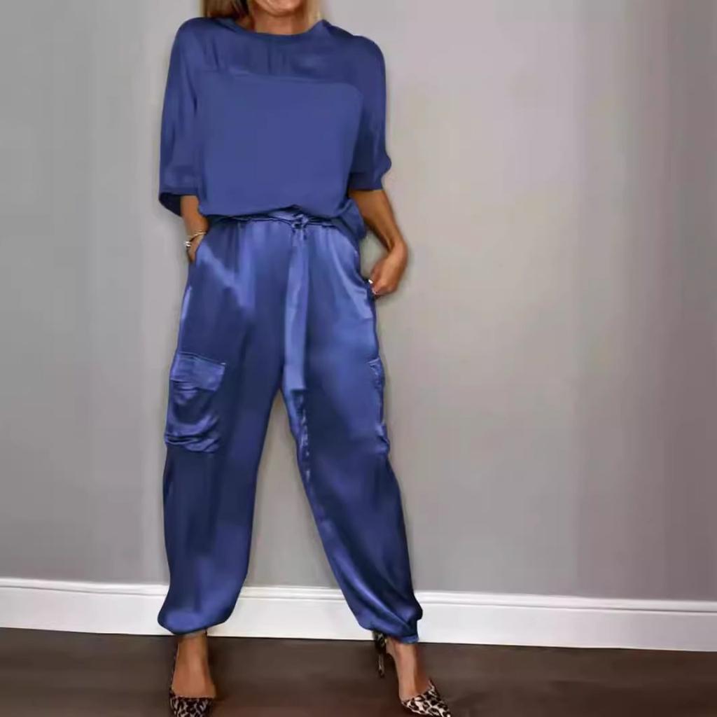 Fashionable Women's Smooth Satin Half Sleeved Upper Suit Two-piece Set