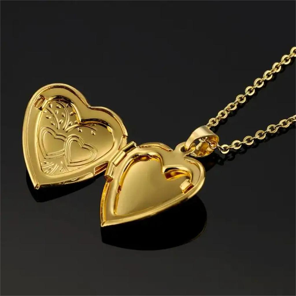 Stainless Steel Heart-Shaped Openable Lock Photo Frame Photo Box Double Heart Gold Pendant Necklace