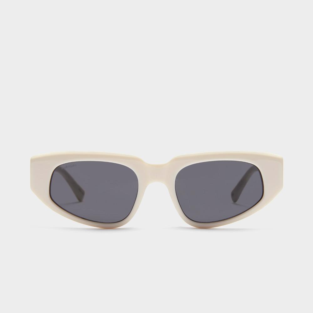 

Mahrcato victoria 004 off white
