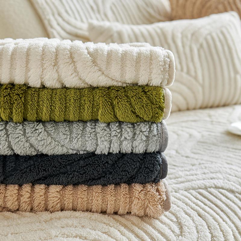 3D Plush Couch Cushion Winter Non Slip Soft Sofa Blanket Solid Color Thickened Anti Cat Scratch Sofa Mat Sofa Protective Cover