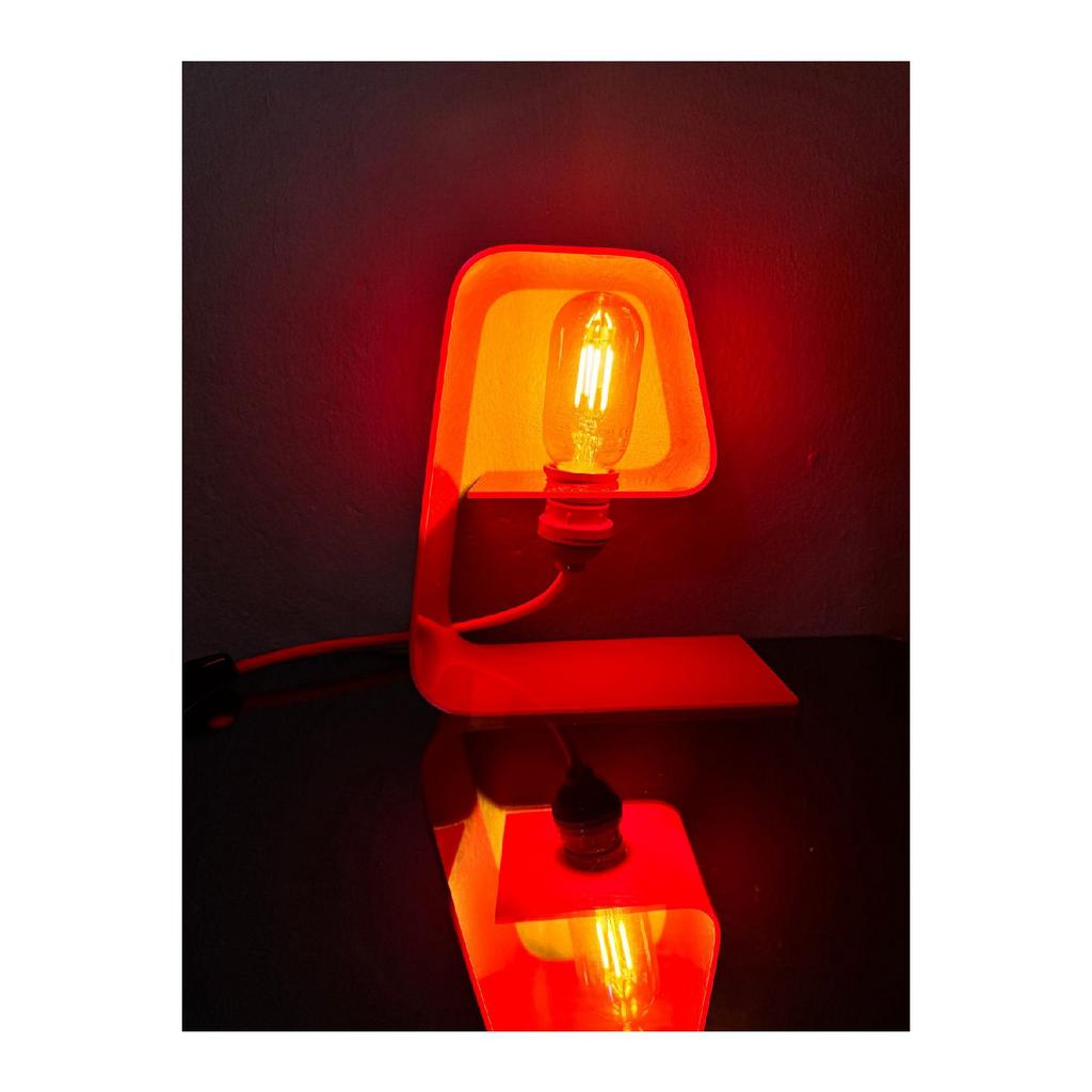 Modern Design Table Lamp (rustic Bulb Gift)