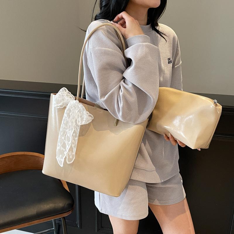 Fashion Large-capacity Tote Bag Women's Shoulder Bag Versatile Solid Color Mother and Child