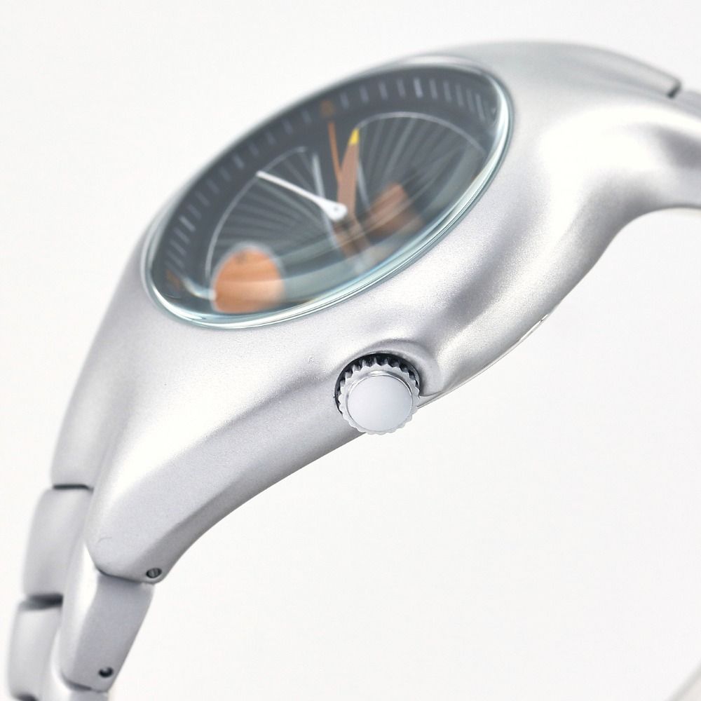 Stainless Steel Strap Men Watches Waterproof Silver Quartz Wristwatches Quartz Movement Distorted Design Alien Twist Watch