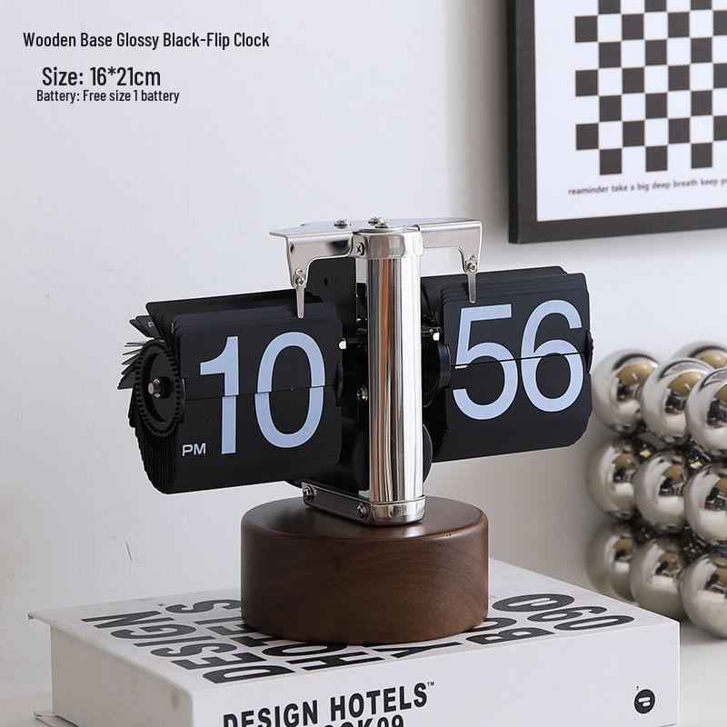 MiaoKe Retro Automatic Walnut Flip Clock: Simple Desktop Decor