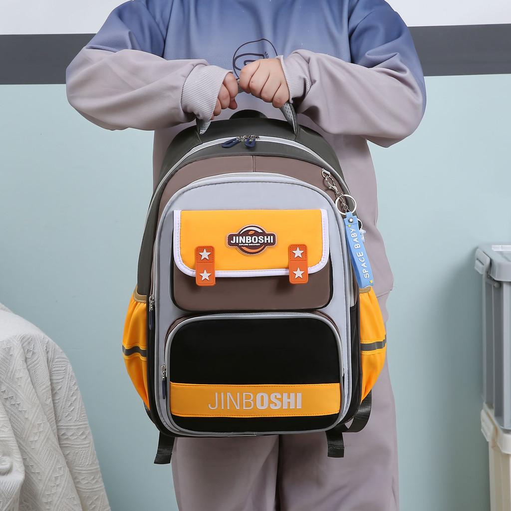 Large Capacity Breathable Nylon Backpack For Boys And Girls In Elementary School