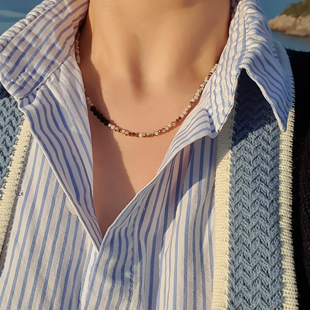 Women's Vintage Fashion Brown Black Tone-on-Tone Bead Necklace