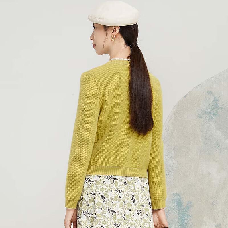 JESSIE Women's Round Neck Knitted Cardigan