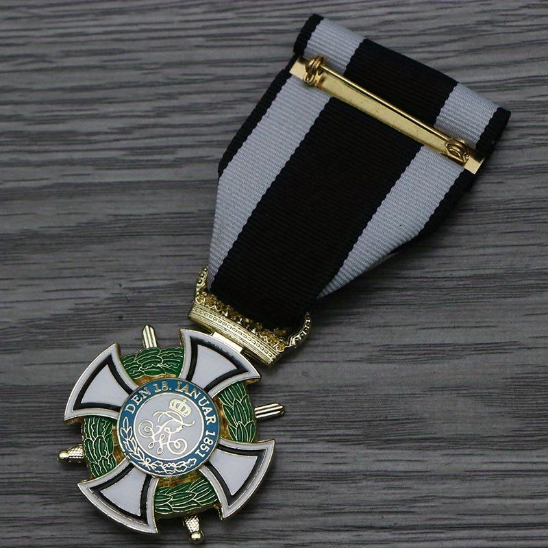 Hohenzollern Orden Mit Badge Prussian Knight Hohenzollern Order Double Sword Edition Badge Pins Brooch Jewelry Collectible