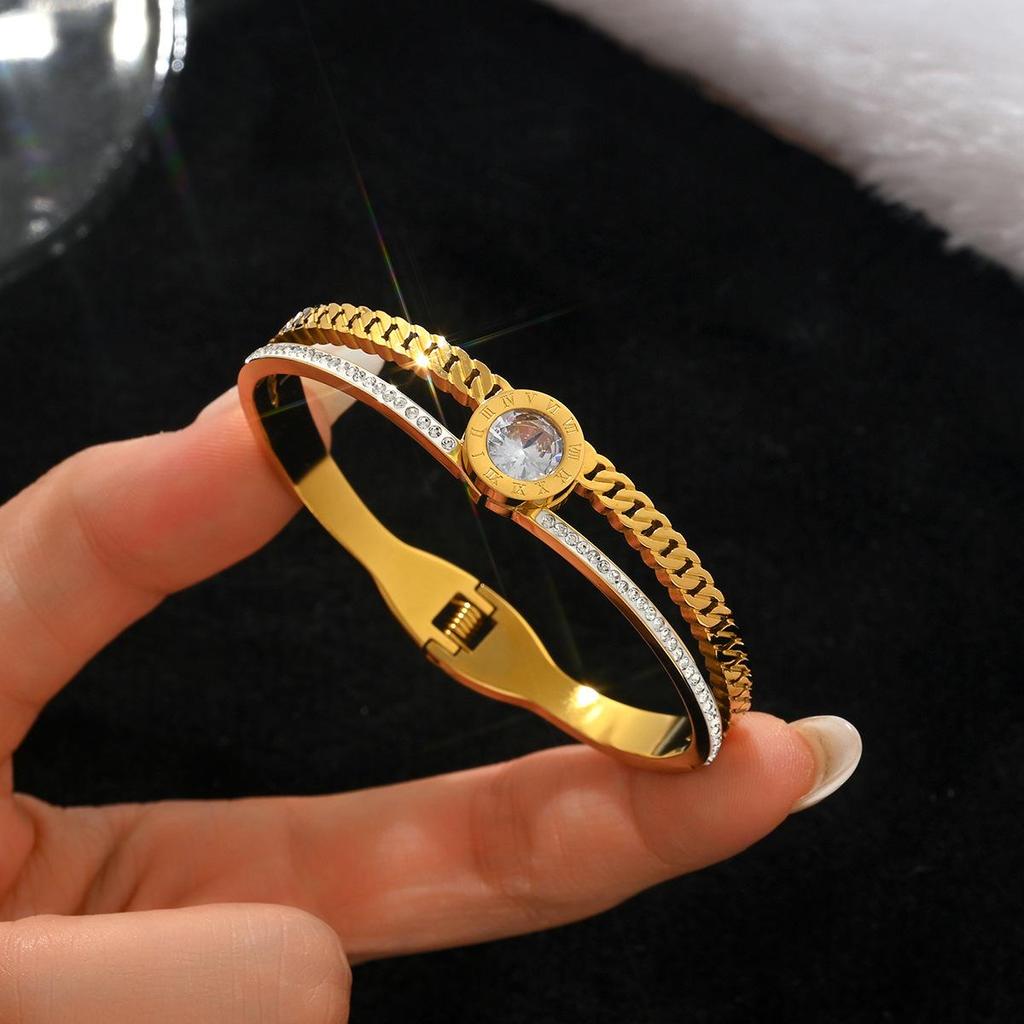 Modne Bransoletki ze Stali Nierdzewnej i Złota 18K - Wytrzymałe, Odporne na Ścieranie Bangles w Stylu Europejskim i Amerykańskim