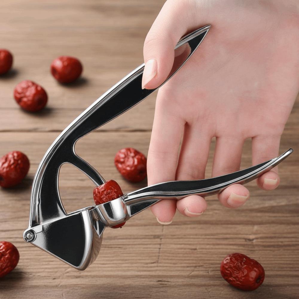 2 in 1 Garlic Press Rust-proof Garlic Squeezer Practical Garlic Masher  Olive