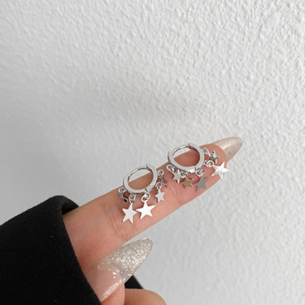 Temperament Star Hoop Earrings Light Luxury Small Ear Stud Fashionable Star Earrings Girls