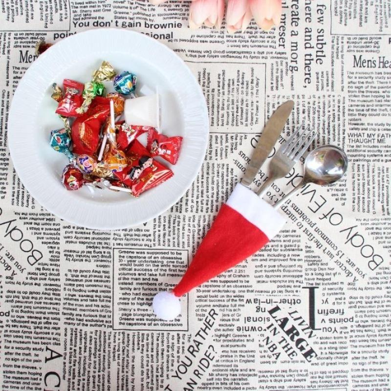 New 10PCS/Set Christmas Hat Silverware Holder Xmas Mini Red Santa Claus Cutlery Bag Party Decor Tablewear Holder Set