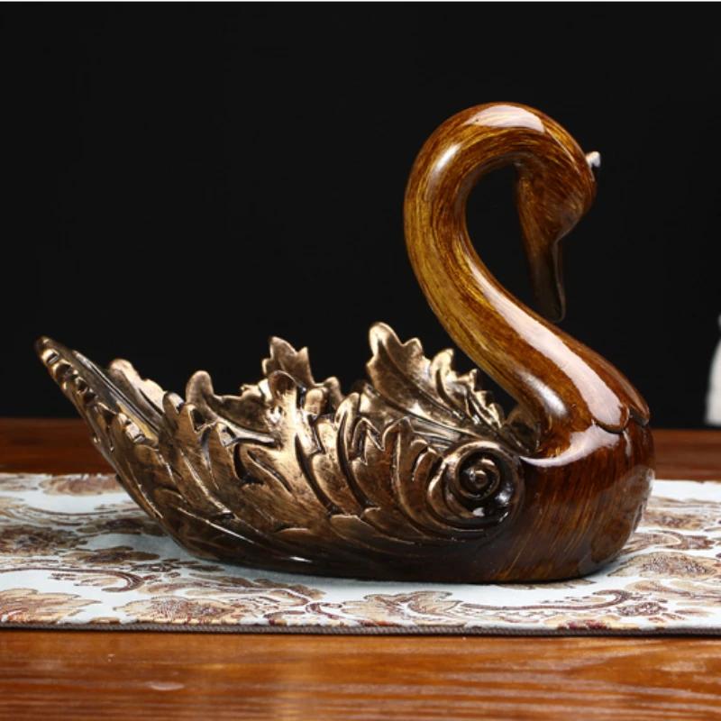 Klassieke Gesneden Fruitschaal Elegante Woonkamer Decoratie Creatief Thee Tafel Ornament Retro Gedroogd Fruit Schaal Bord Decoratieve Dienblad