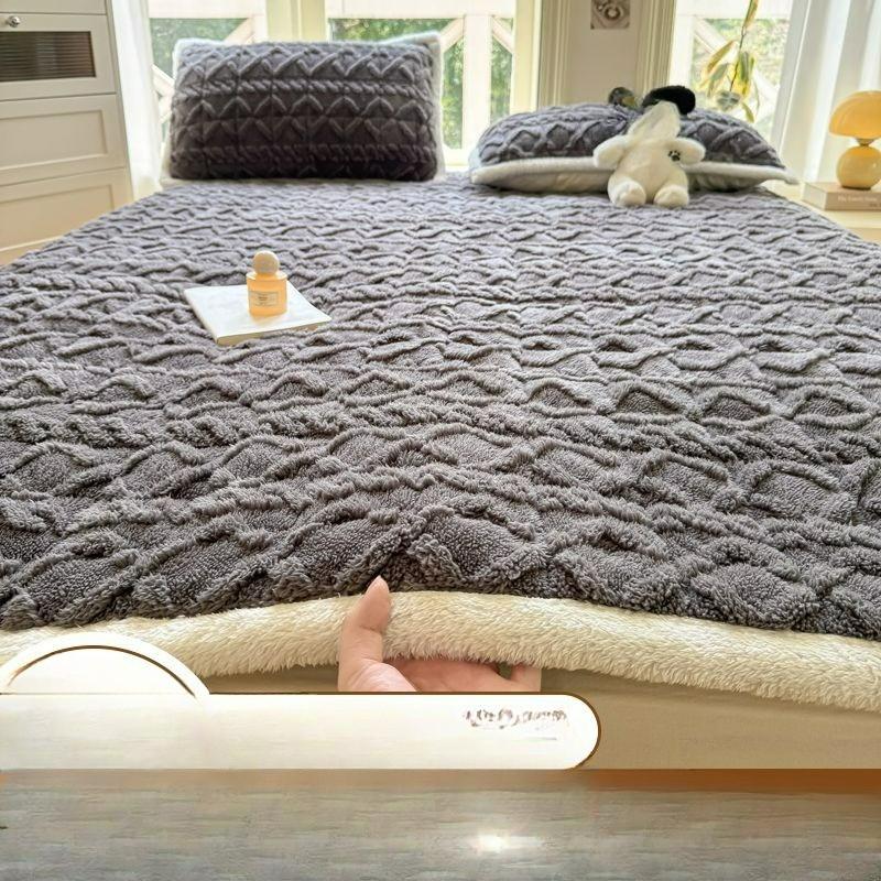 Thickened Taffeta Fleece Mattress, Milk Fleece Sheets, Winter Plus Fleece Dormitory Bedding, Single Mattress, Double