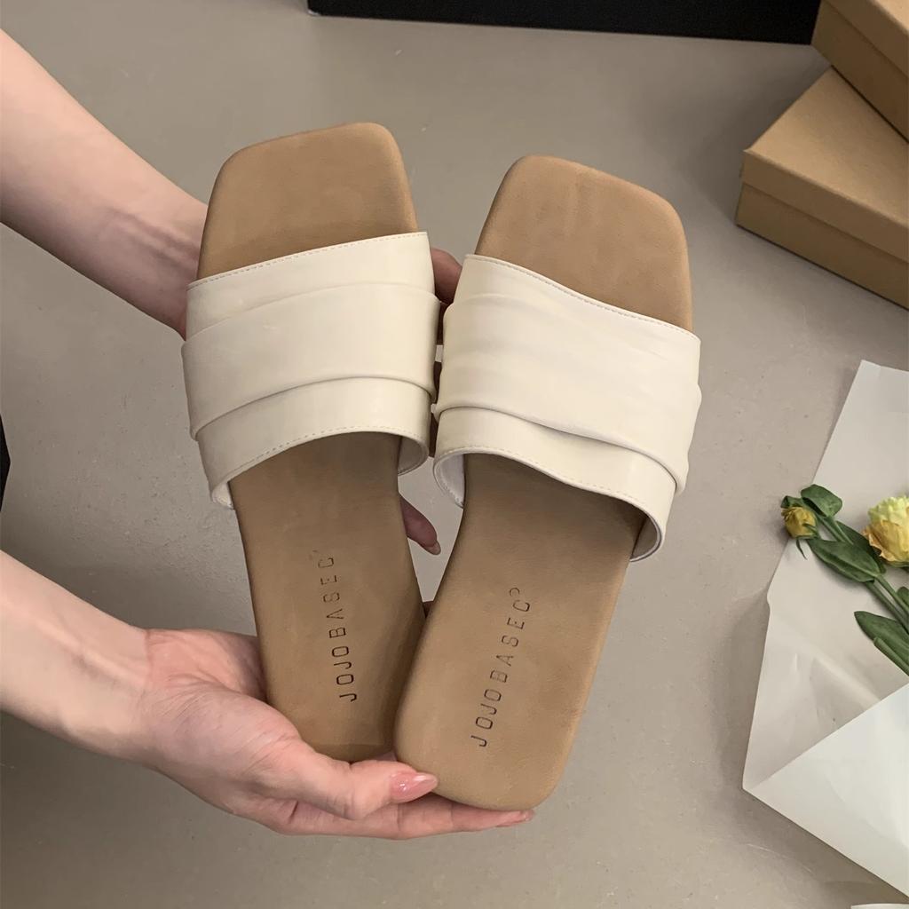 Korean pleated soft leather slippers women wear summer soft flat bottom seaside vacation beach shoes fairy wind sandals