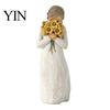 Minimalist Desk Ornament Girl Holding Bouquet Resin Figurine, Faceless Lady Statue, Romantic Desktop for Flower Statue Living Room Bedroom Home Decor,