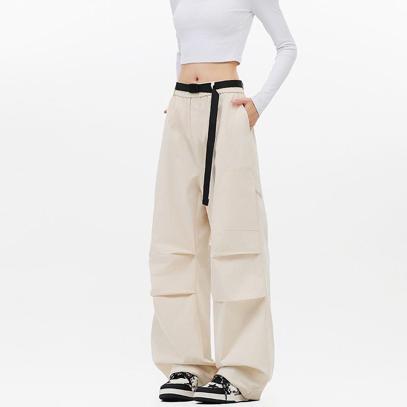 "Wind & Waterproof Outdoor Soft Shell Pants for Men & Women - Autumn/Winter, Fleece-Lined, Perfect for Hiking & Leisure Activities"