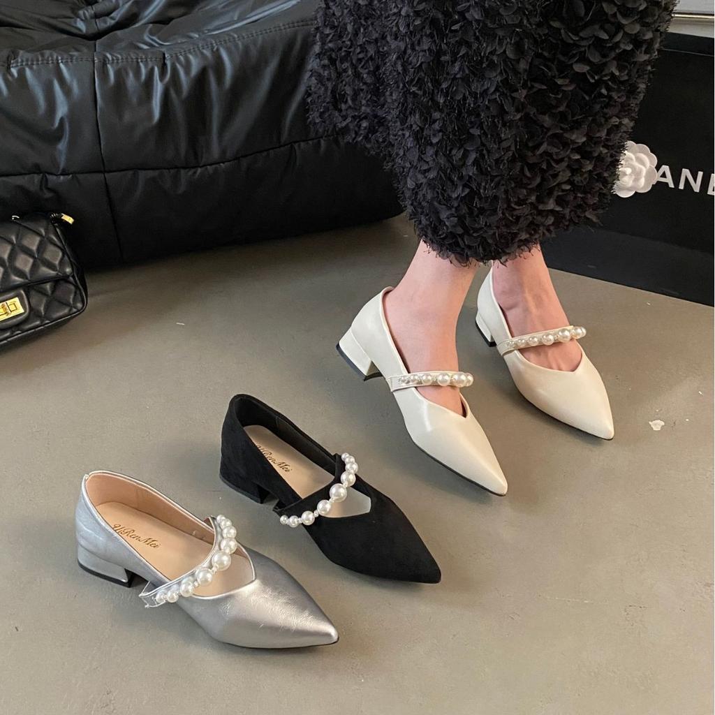 French Mary Jane shoes women's shoes spring and summer 2025 new pearl word with pointed head with skirt shallow mouth single shoes