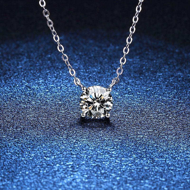 Women s Light Luxury Simple Versatile Necklace XL193