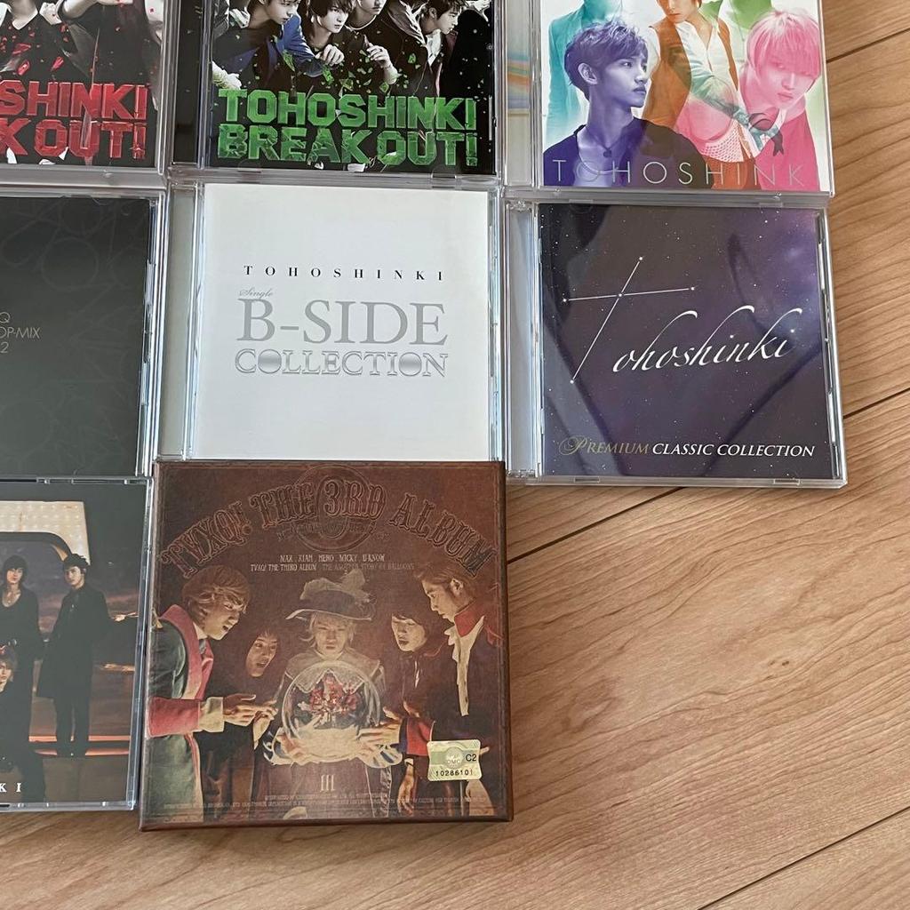 [GEBRAUCHT] CDs und DVDs der fünfköpfigen Gruppe TVXQ