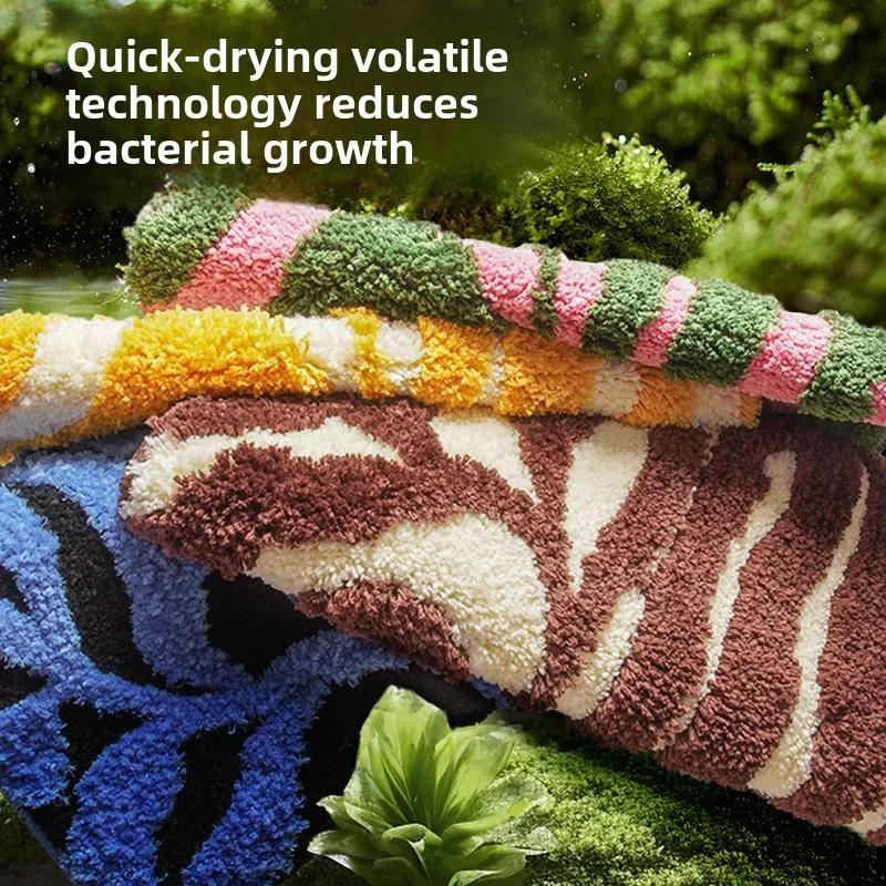 Colorful Tufted Bath Mat - Plush Microfiber, Fast Drying & High Absorbency, Non-Slip TPR Backing, Thick Bathroom Rug for Home