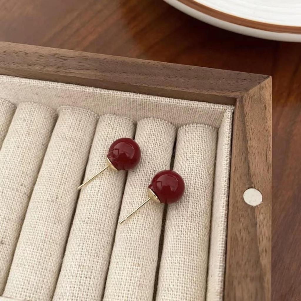 2025 Hot-Selling Hong Kong Style Wine Red Sugar Bean Pearl Earrings for Women - Niche, Advanced Design