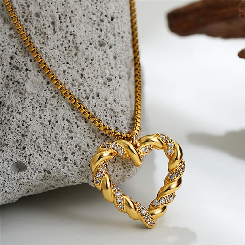 

Stainless Steel 18K Gold Micro-inset Zircon love Twist Necklace, Light Luxury Neck Chain Telephone Collarbone Chain