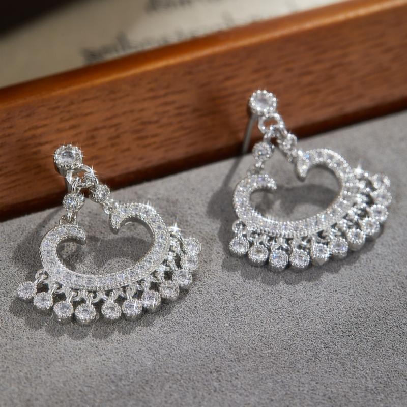 Vintage Exquisite Stylish Bright Zircon Gold Color Earrings for Women Simple Elegant Daily Wear Party Jewelry Gift Accessories