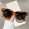 Vintage Trendy Square Sunglasses Women For Men  Luxury Brand Designer Sun Glasses Punk Popular Classic Rivet Outdoor Shades