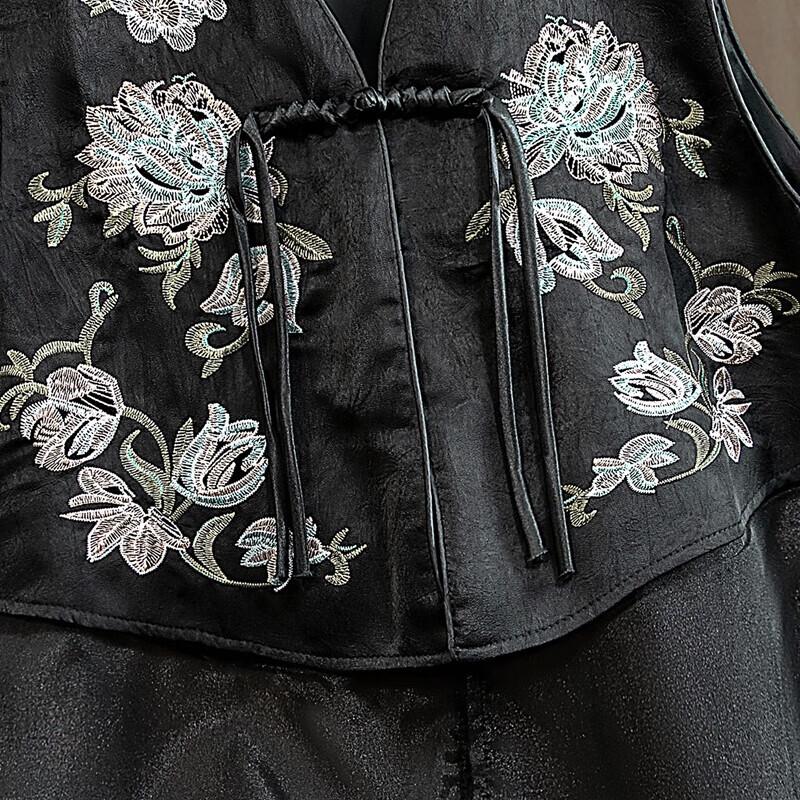 Sibaishe New Chinese Style Embroidered Vest for Women