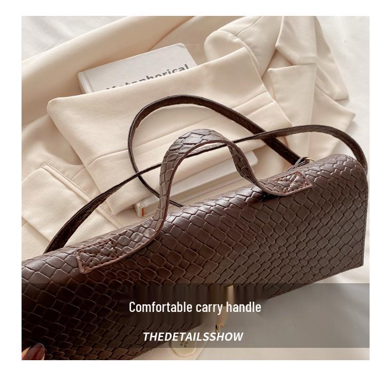 Exquisite 2025 Solid Color Casual Buckle Large Capacity Stylish Crossbody Baguette Women's Bag