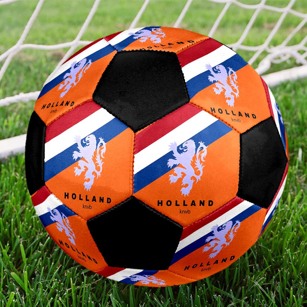 Pallone Calcio a 5 KNVB Colorato Cucito a Macchina PVC Misura 5 Pronto per Allenamento di Squadra e Competizione Durevole Rimbalzo Elevato Fantastico Regalo Sportivo