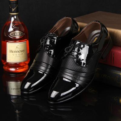 New Spring and Autumn Business Casual Leather Shoes Front Lace-up Tooling Shoes Large Size Men's Shoes Korean Version of British Style Men's Shoes