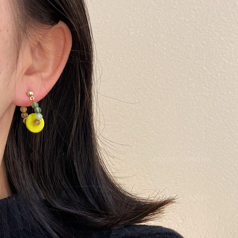 

Новые китайские богемные серьги из бисера Женская мода Градиент Серия Сен Осень и зима Новые серьги Серьги