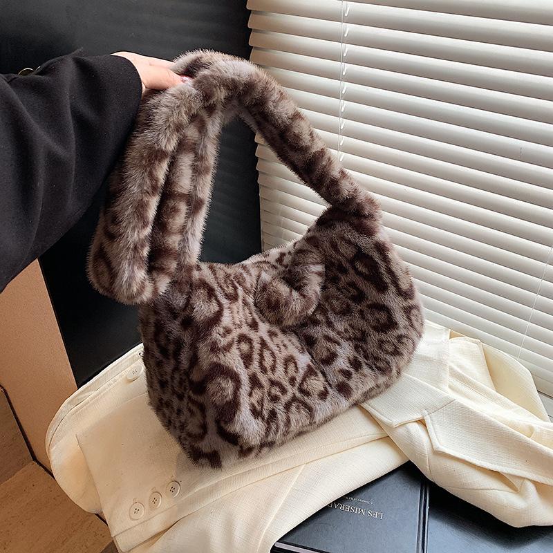 Leopard Print Women's Plush Shoulder Bags Faux Fur Cover Crossbody Bag Winter Large Capacity Female Furry Tote Messenger Bag