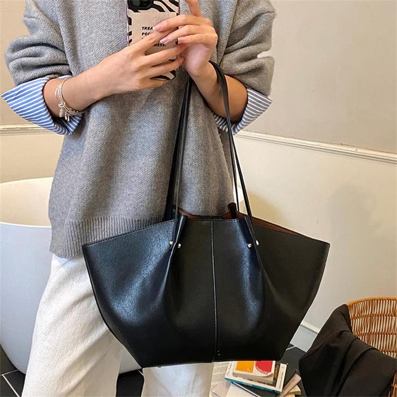 Shoulder Underarm Dumpling Bag Wings Tote Bag For Women Designer Handbag Brand French Retro New Handbags And Purses Tote Bag