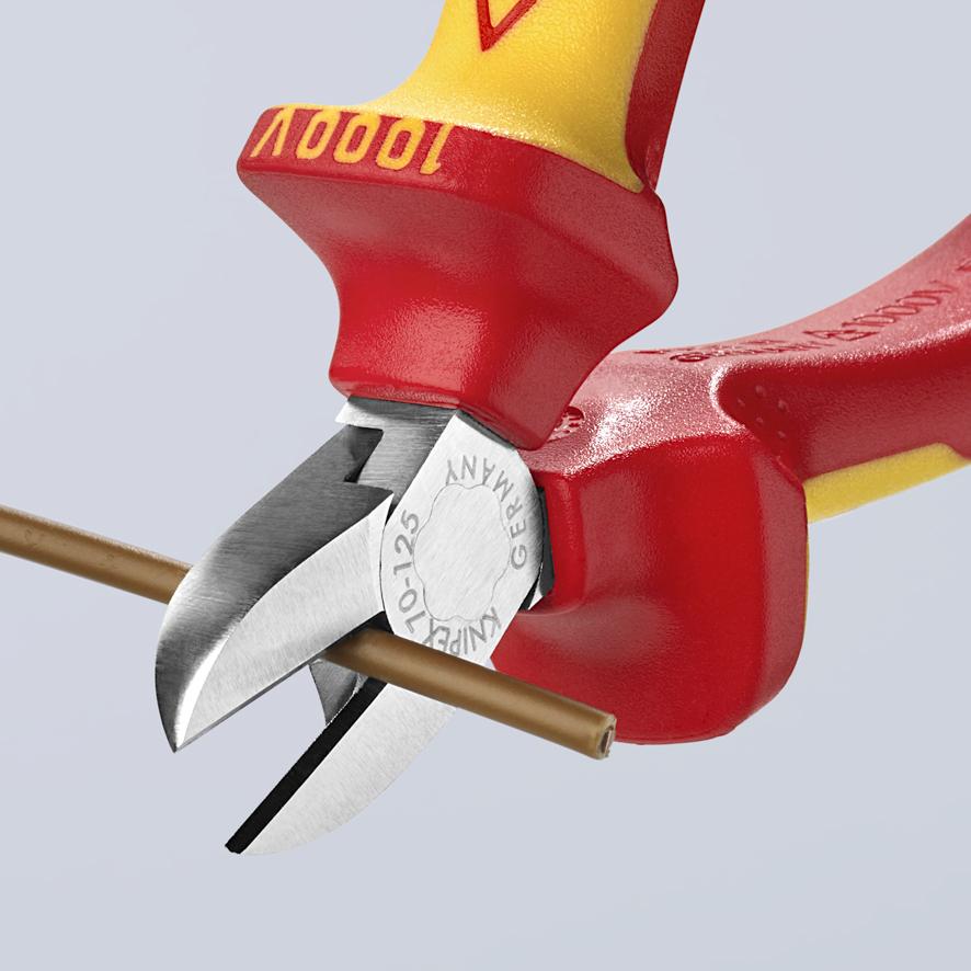 Insulated Side Cutting Pliers 125Mm - Kn 70 06 125