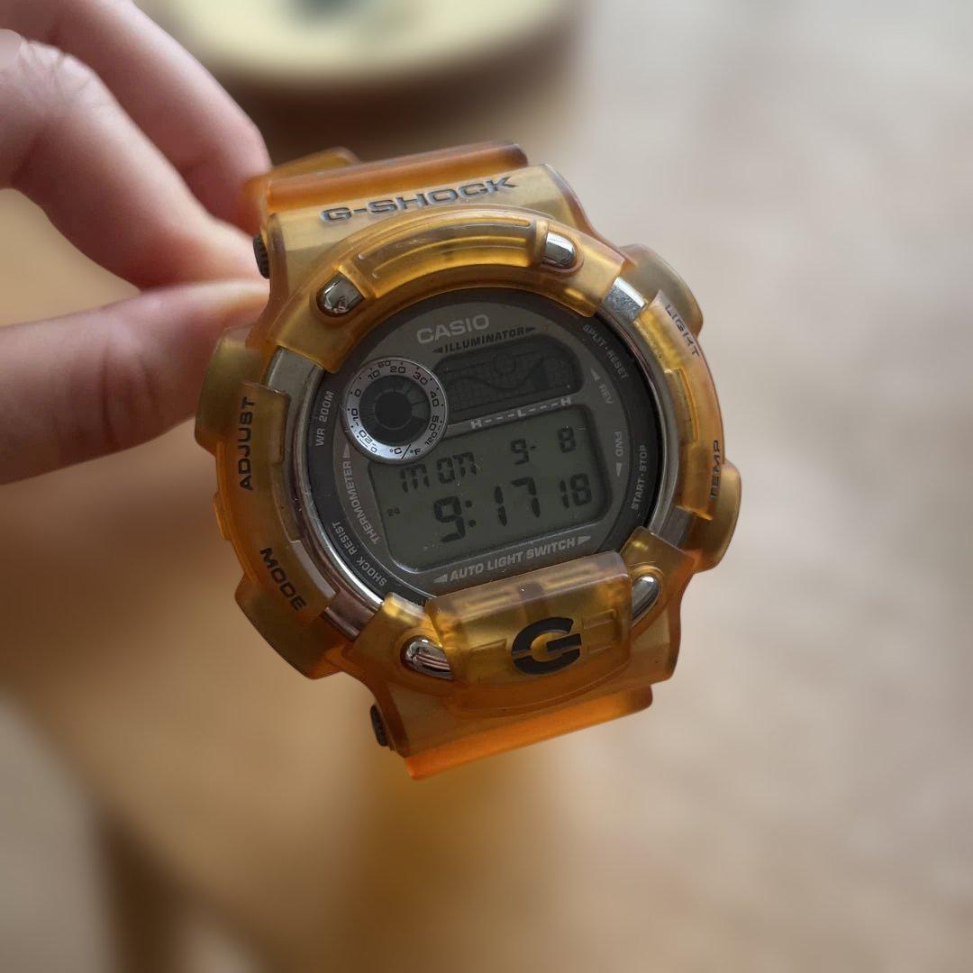 

[USED] CASIO G-SHOCK Clear Orange DW-8600K