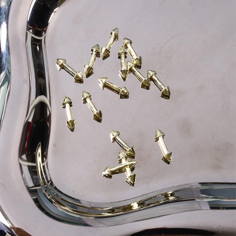 20 Stück Design Punk Stil Nagelteile Legierung Nieten Gold Silber Kurve Pfeil Niete Dekoration Nägel Kunst Zubehör Nagelanhänger