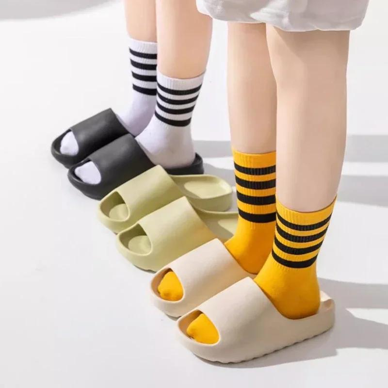 Fashion Feet proof and odor resistant internet celebrity slippers for men outdoor wear summer indoor stay at home couple EVA sandals