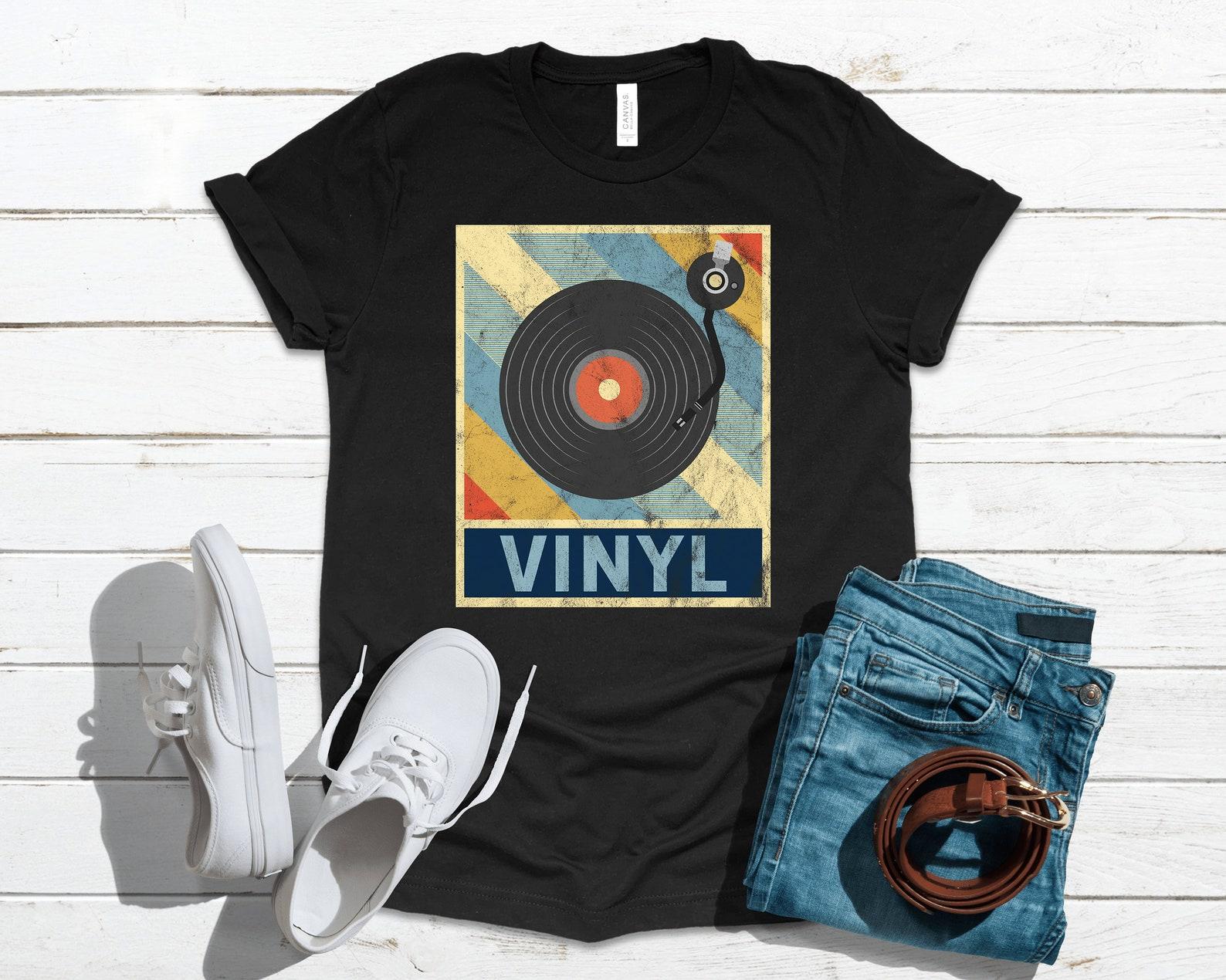 Retro Vinyl Record Player Music | T-Shirt | Tank Top | T-shirt | T-shirt |T-shirt | Apparel Gift L