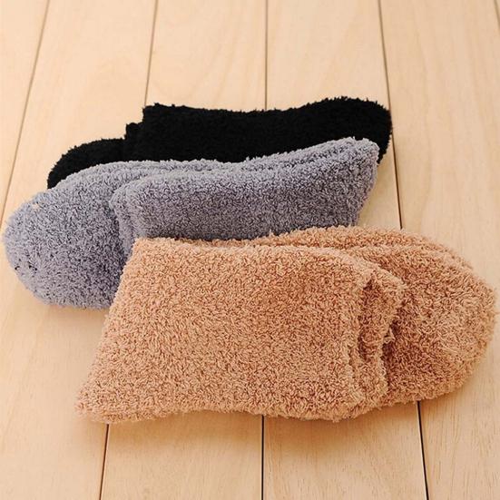 1 Pair Winter Socks Breathable Stretchy Plush Socks Free Size Fluffy Men Crew Socks for Bed Living Room
